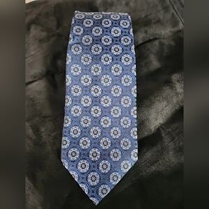 Burma Bibas Blue White Black Geo Link Print Silk Tie